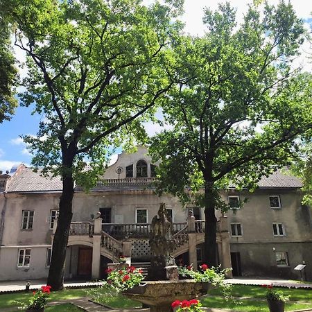 Linkuva Manor Apartment カウナス エクステリア 写真